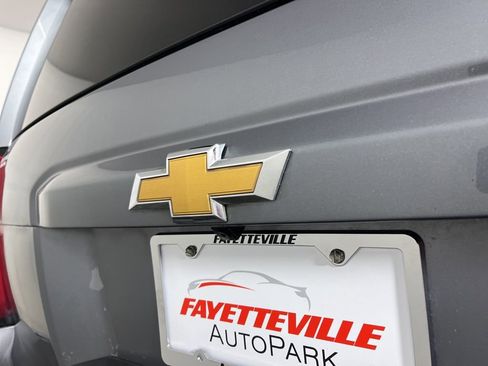 Used 2019 Chevrolet Tahoe LT image 13