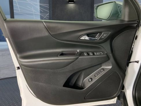 Used 2020 Chevrolet Equinox Premier AWD/4WD image 21