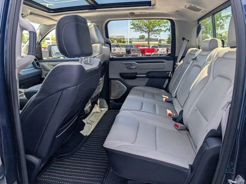 Used 2022 RAM 1500 Limited AWD/4WD image 15