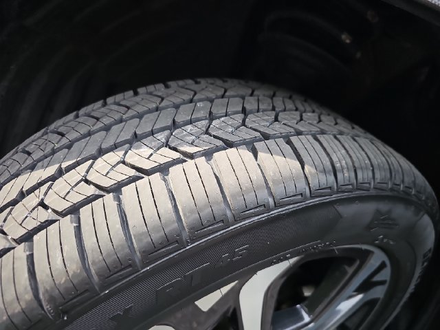 Used 2023 Subaru Ascent Touring AWD/4WD image 27