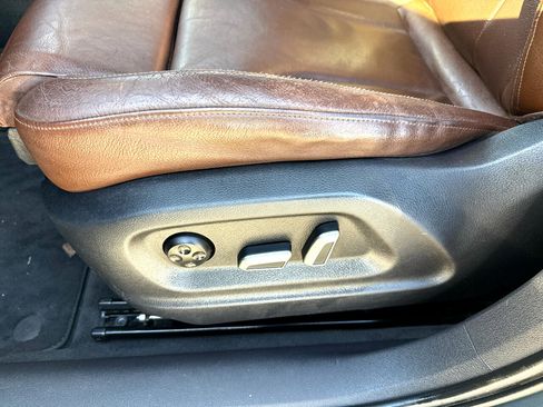 Used 2016 Audi Q3 2.0T Premium Plus w/ Sport Package image 13