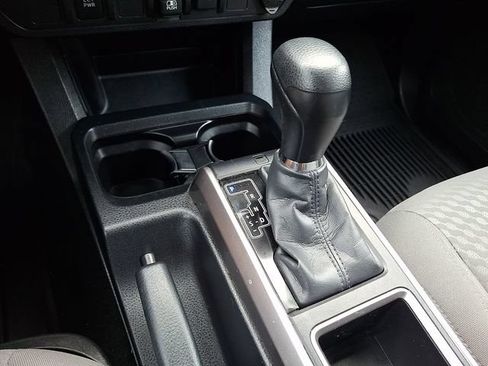 Certified 2023 Toyota Tacoma SR5 AWD/4WD image 14