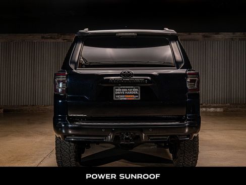 Used 2023 Toyota 4Runner Limited AWD/4WD image 7