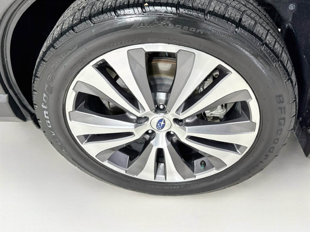 Used 2019 Subaru Ascent Touring w/ Popular Package #3 AWD/4WD image 44