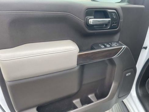 Used 2020 GMC Sierra 1500 SLT w/ SLT Premium Plus Package image 16
