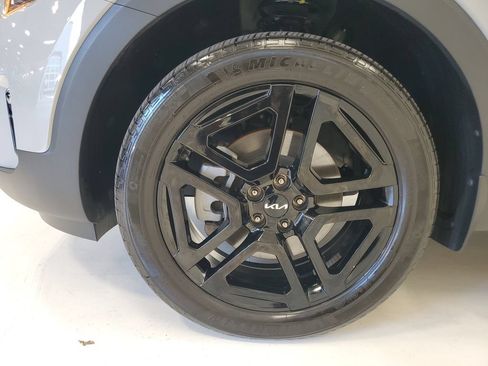 Used 2024 Kia Telluride EX X-Line AWD/4WD image 8