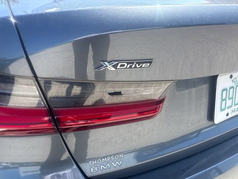 Used 2020 BMW 330i xDrive Sedan w/ Premium Package AWD/4WD image 8