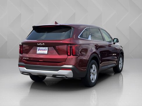New 2025 Kia Sorento LX image 3