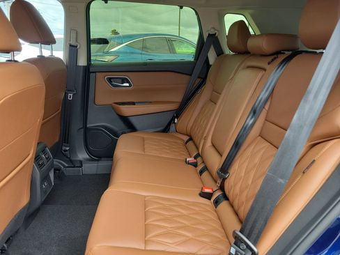New 2026 Nissan Rogue Platinum AWD/4WD image 5