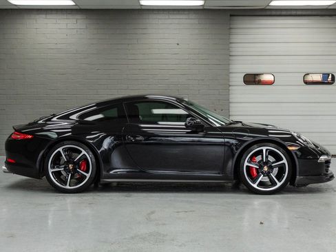 Used 2014 Porsche 911 Carrera 4S image 3