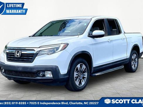 Used 2018 Honda Ridgeline RTL-T image 3