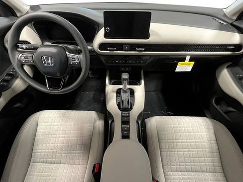 New 2026 Honda HR-V LX image 18