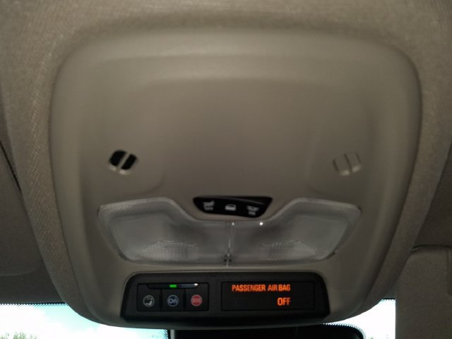 Used 2023 Buick Encore GX Preferred w/ Sport Touring Package FWD image 8