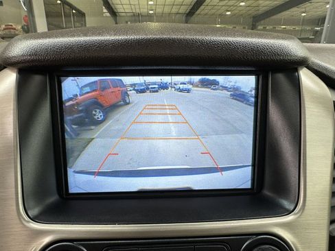 Used 2017 GMC Yukon Denali w/ Open Road Package image 22