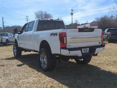 Used 2022 Ford F350 Platinum w/ FX4 Off-Road Package image 11