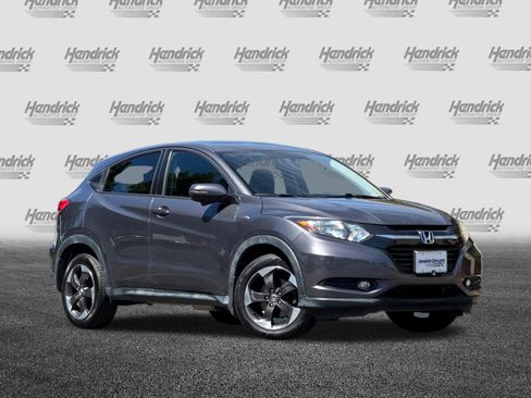 Used 2018 Honda HR-V EX image 2