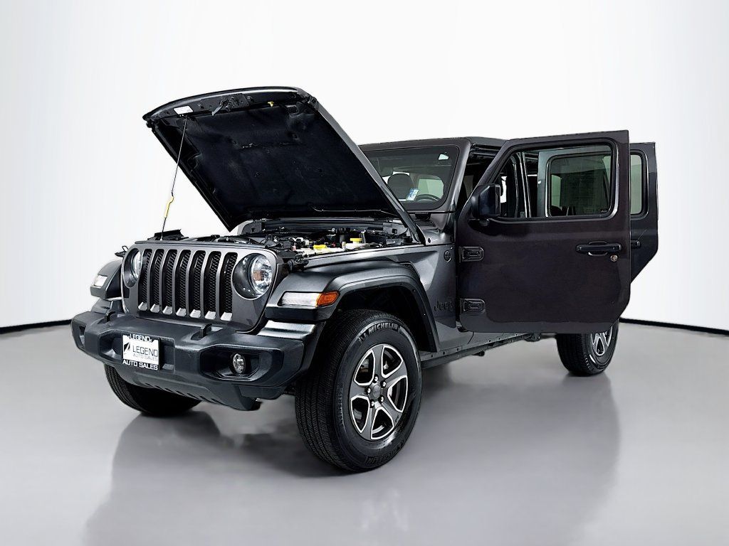 Used 2022 Jeep Wrangler Unlimited Sport AWD/4WD image 17