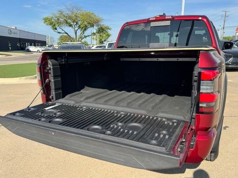 Used 2023 Nissan Frontier PRO-4X w/ Pro Convenience Package AWD/4WD image 24