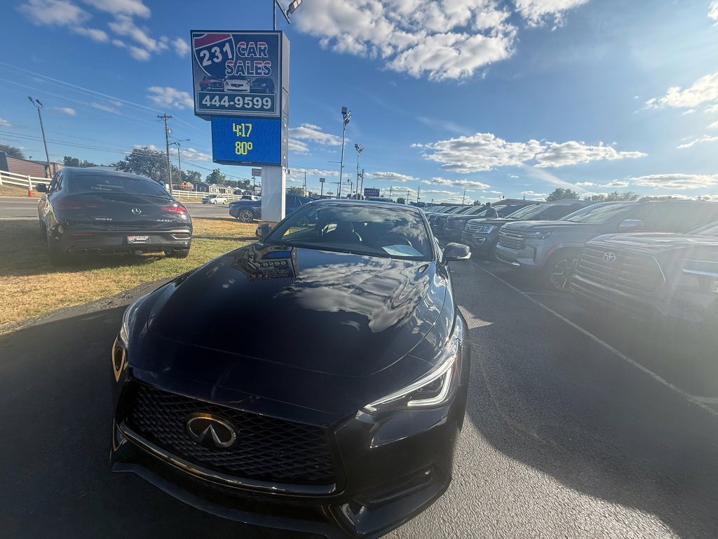 Used 2022 INFINITI Q60 Red Sport 400 w/ Carbon Fiber Package AWD/4WD image 8