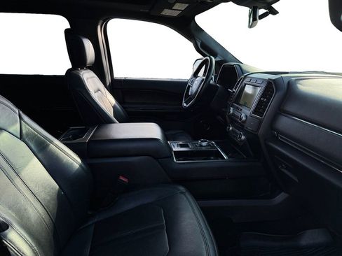 Used 2018 Ford Expedition Limited w/ Equipment Group 301A image 18