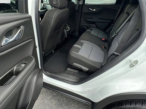 New 2026 Chevrolet Blazer LT image 17