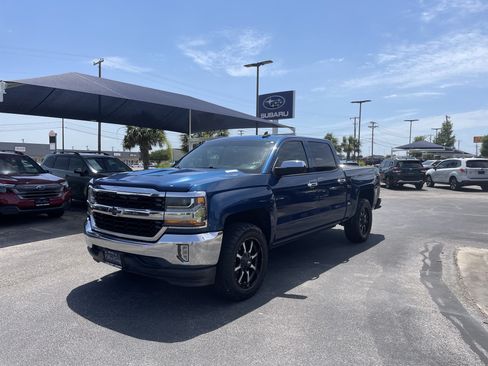 Used 2016 Chevrolet Silverado 1500 LT w/ Texas Edition RWD image 3