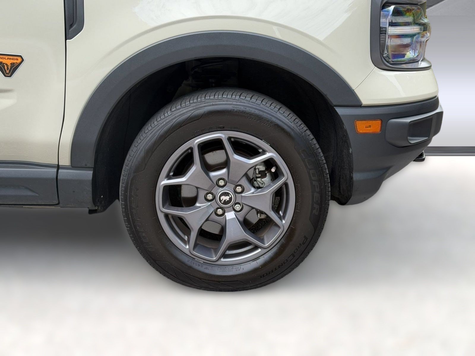 Used 2024 Ford Bronco Sport Badlands AWD/4WD image 11