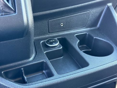 Used 2018 Ford Transit 250 148 Low Roof image 22
