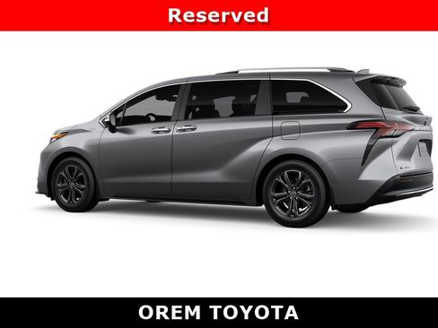 New 2026 Toyota Sienna Platinum AWD/4WD image 5