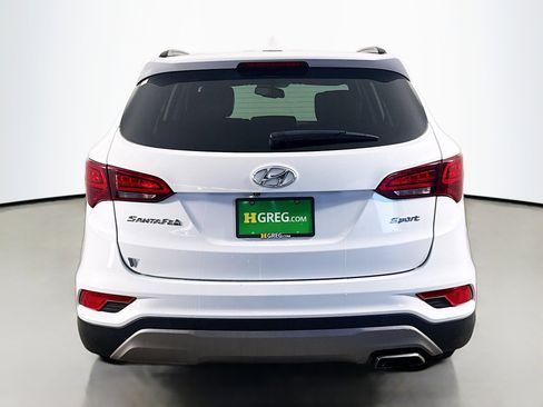Used 2017 Hyundai Santa Fe Sport image 8
