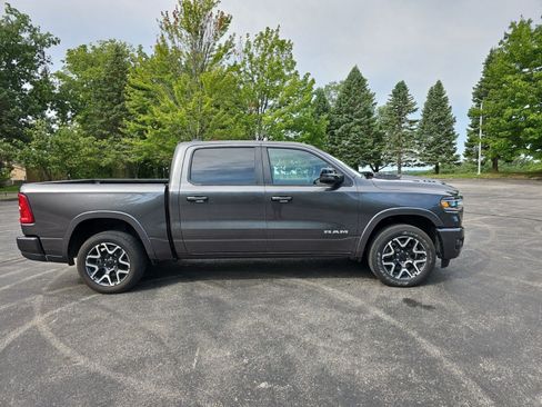 Used 2025 RAM 1500 Laramie w/ Sport Appearance Package AWD/4WD image 7