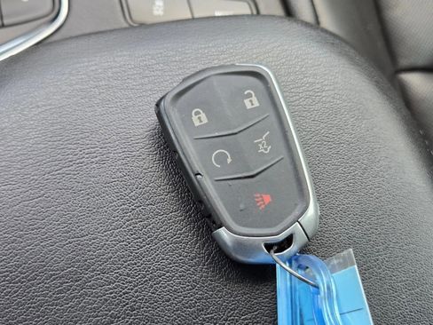 Used 2022 Cadillac XT6 Premium Luxury w/ Technology Package image 30