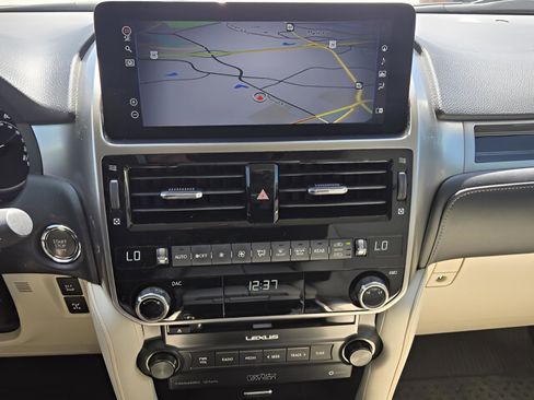 Certified 2023 Lexus GX 460 Premium AWD/4WD image 15
