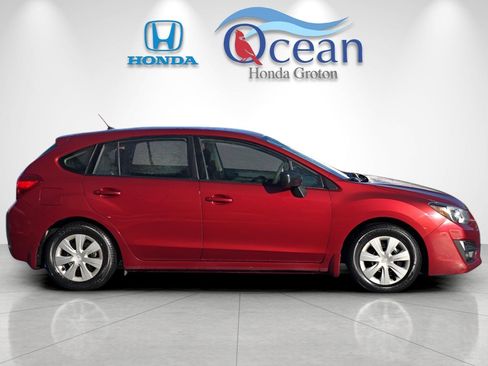 Used 2016 Subaru Impreza 2.0i image 3