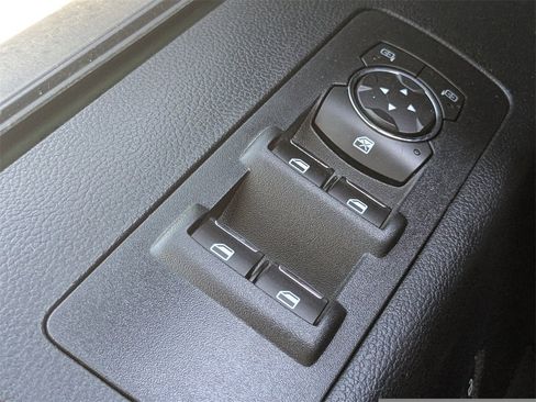 Used 2017 Ford F150 XLT w/ Equipment Group 302A Luxury image 56