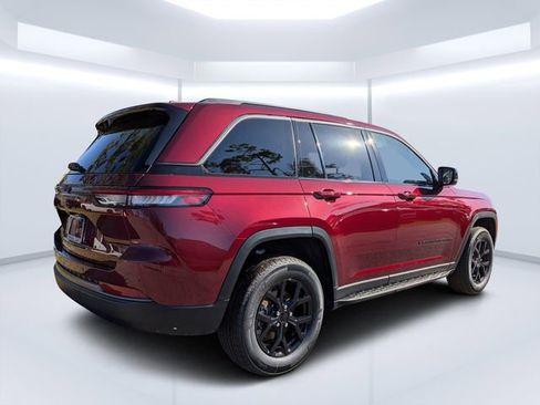 New 2026 Jeep Grand Cherokee Altitude AWD/4WD image 3