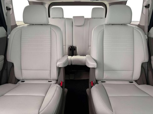 New 2026 Hyundai Palisade Limited AWD/4WD image 16