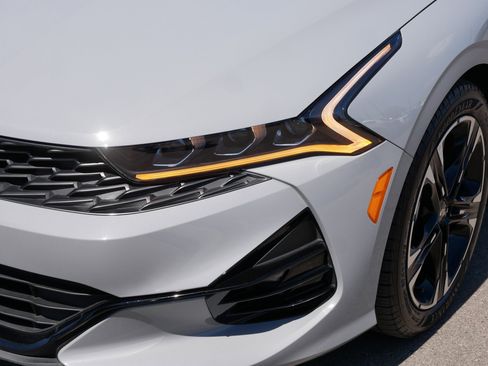 Certified 2021 Kia K5 GT-Line AWD/4WD image 16