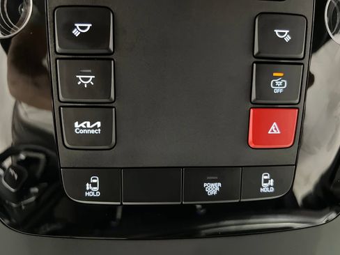 Used 2026 Kia Carnival LXS FWD image 74