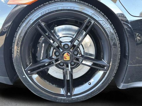 Used 2023 Porsche Taycan 4S w/ Premium Package image 14