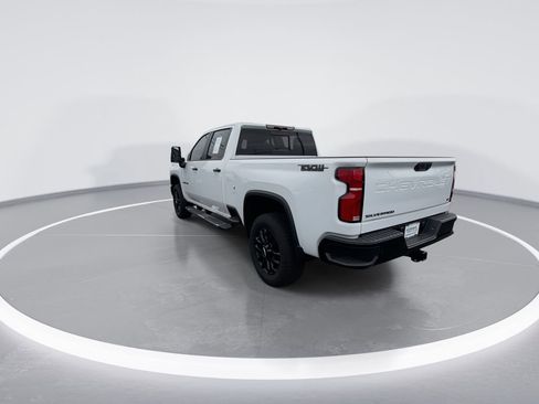 Used 2026 Chevrolet Silverado 2500 LT w/ Trail Boss Package AWD/4WD image 6