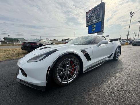 Used 2019 Chevrolet Corvette Z06 image 7