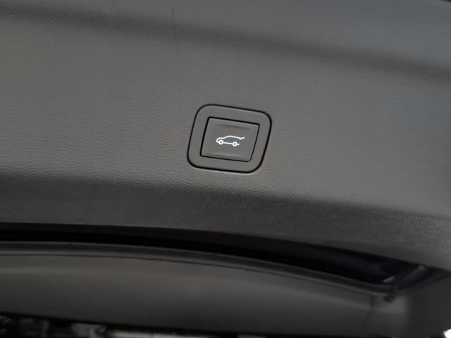 New 2026 GMC Yukon Elevation AWD/4WD image 23