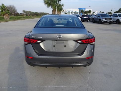 Used 2022 Nissan Sentra SV w/ All-Weather Package image 5