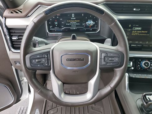 Used 2025 GMC Sierra 1500 Denali image 22