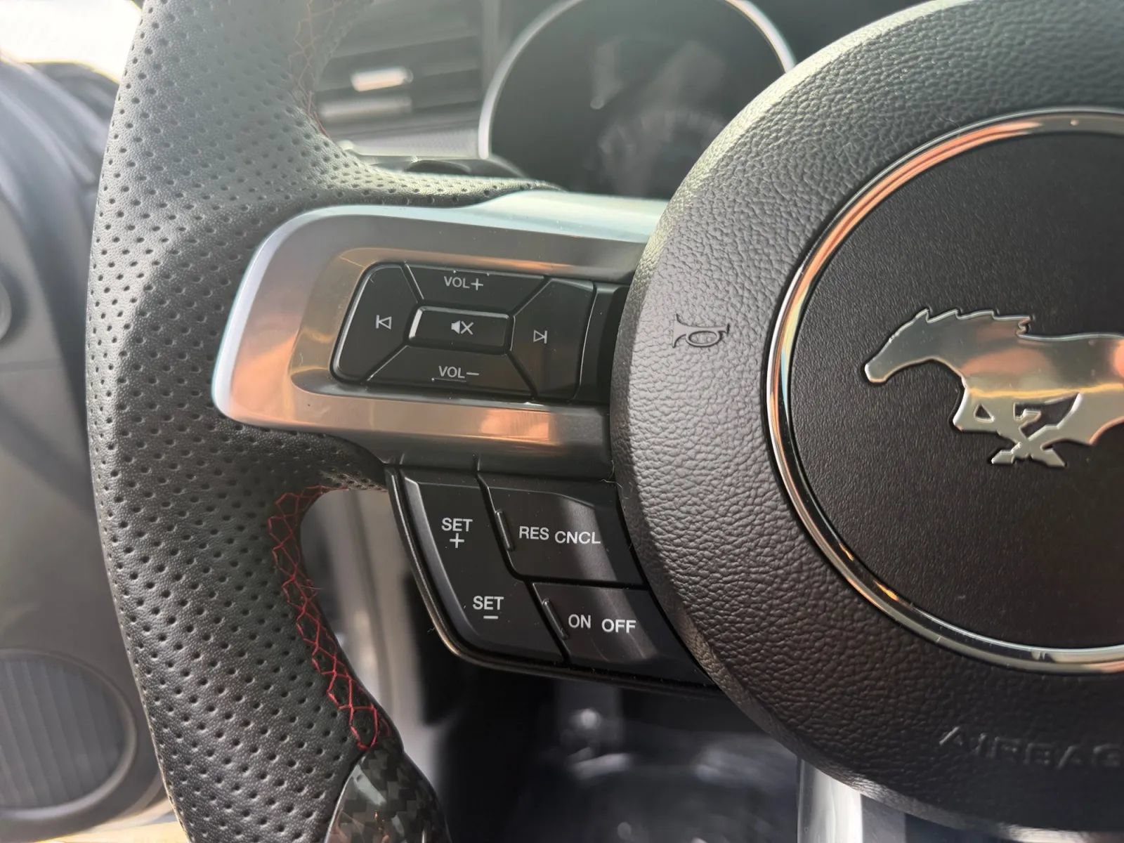 Used 2021 Ford Mustang GT RWD image 22