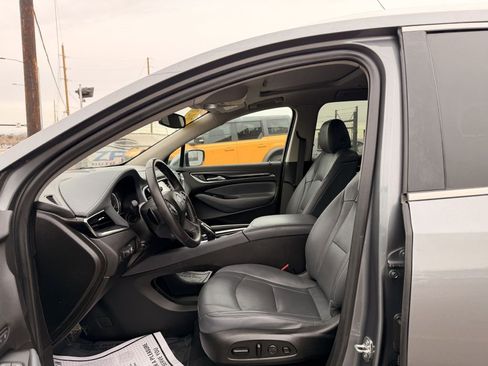 Used 2020 Buick Enclave Premium w/ Sun and Sites Package image 12