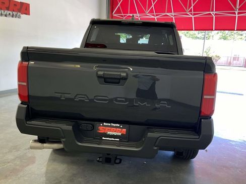 Used 2026 Toyota Tacoma SR image 4