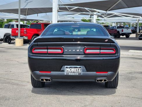 Used 2022 Dodge Challenger GT AWD/4WD image 6