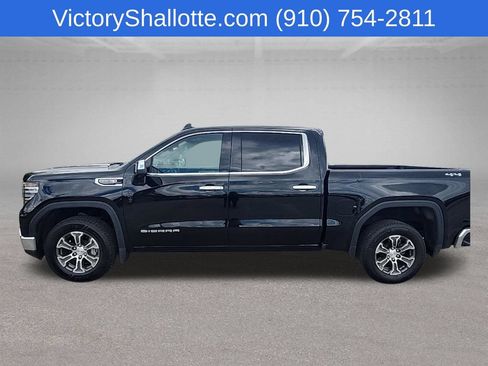Used 2026 GMC Sierra 1500 SLT AWD/4WD image 17